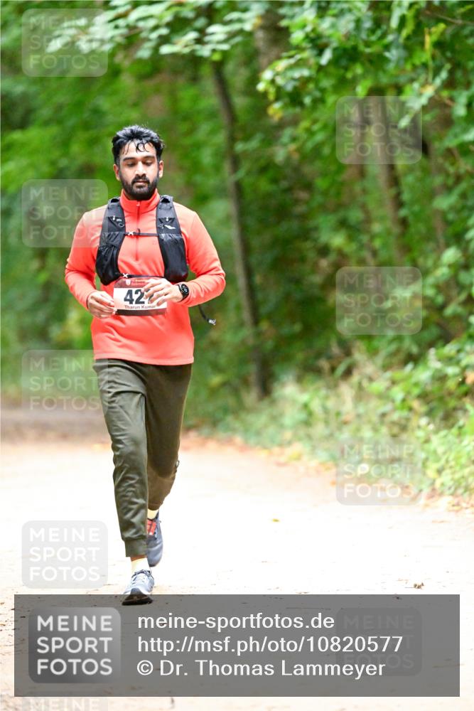 11.10.2026 - Bramfelder Halbmarathon 2026 Dr. Thomas Lammeyer http://msf.ph/oto/10820577 11.10.2026 10:22:10 Laufen 42 meine-sportfotos.de