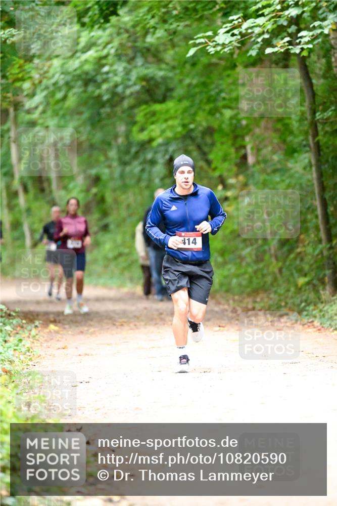 11.10.2026 - Bramfelder Halbmarathon 2026 Dr. Thomas Lammeyer http://msf.ph/oto/10820590 11.10.2026 10:22:16 Laufen 414 meine-sportfotos.de