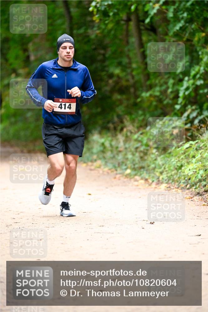 11.10.2026 - Bramfelder Halbmarathon 2026 Dr. Thomas Lammeyer http://msf.ph/oto/10820604 11.10.2026 10:22:18 Laufen 414 meine-sportfotos.de
