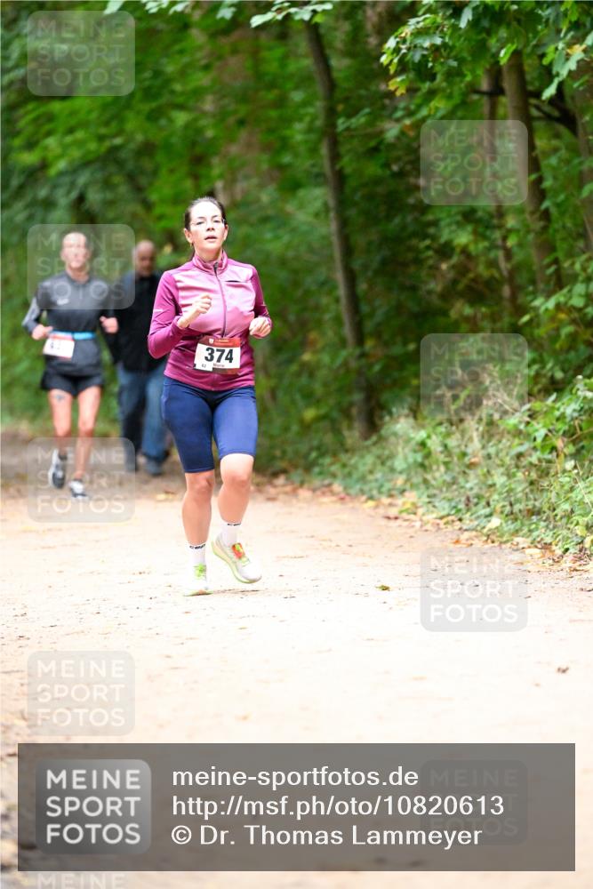 11.10.2026 - Bramfelder Halbmarathon 2026 Dr. Thomas Lammeyer http://msf.ph/oto/10820613 11.10.2026 10:22:23 Laufen 374 meine-sportfotos.de