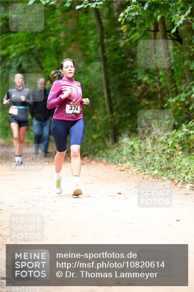 11.10.2026 - Bramfelder Halbmarathon 2026 Dr. Thomas Lammeyer http://msf.ph/oto/10820614 11.10.2026 10:22:23 Laufen 374, 82 meine-sportfotos.de
