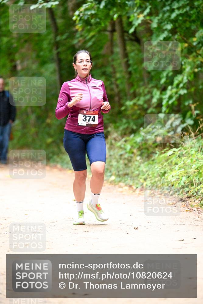 11.10.2026 - Bramfelder Halbmarathon 2026 Dr. Thomas Lammeyer http://msf.ph/oto/10820624 11.10.2026 10:22:24 Laufen 374, 82 meine-sportfotos.de