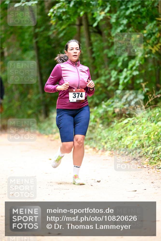 11.10.2026 - Bramfelder Halbmarathon 2026 Dr. Thomas Lammeyer http://msf.ph/oto/10820626 11.10.2026 10:22:24 Laufen 374, 82 meine-sportfotos.de