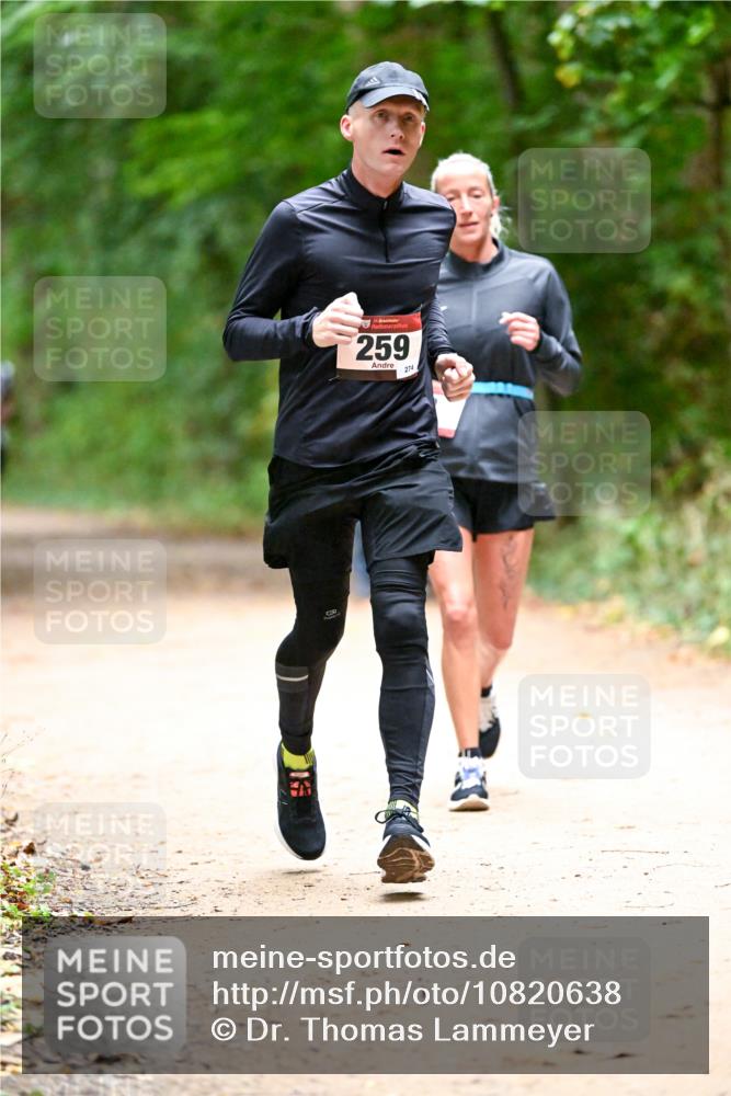 11.10.2026 - Bramfelder Halbmarathon 2026 Dr. Thomas Lammeyer http://msf.ph/oto/10820638 11.10.2026 10:22:27 Laufen 259, 274 meine-sportfotos.de