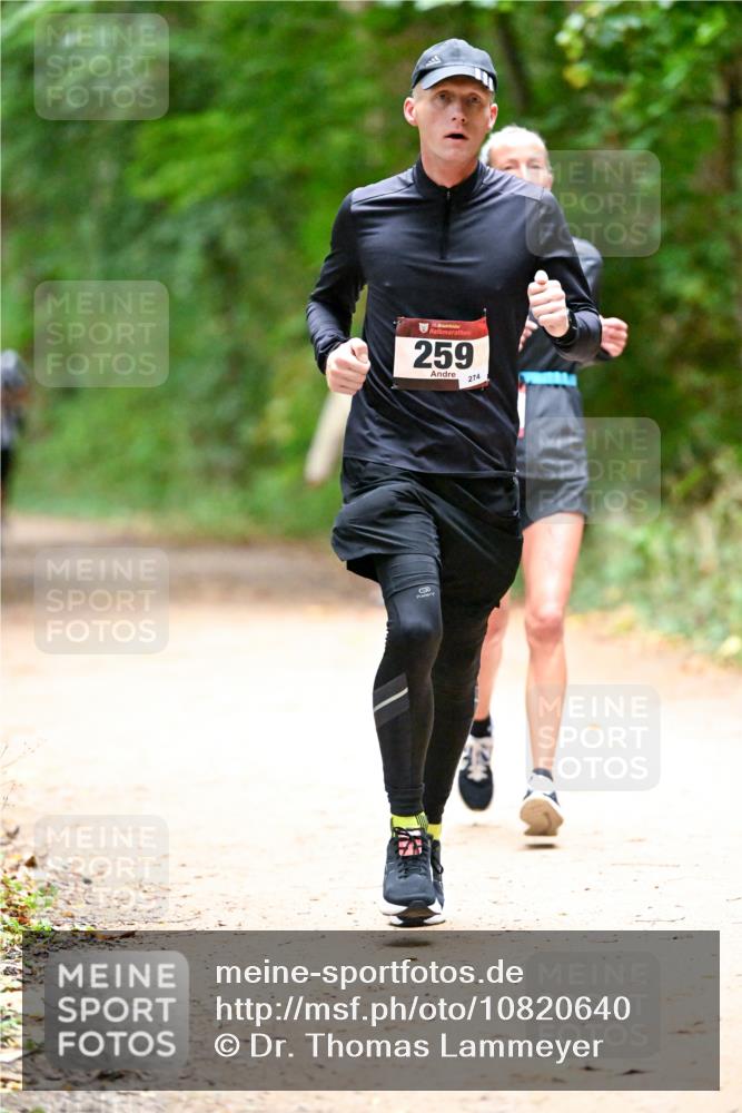 11.10.2026 - Bramfelder Halbmarathon 2026 Dr. Thomas Lammeyer http://msf.ph/oto/10820640 11.10.2026 10:22:28 Laufen 35, 259, 274 meine-sportfotos.de