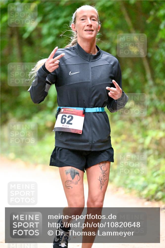 11.10.2026 - Bramfelder Halbmarathon 2026 Dr. Thomas Lammeyer http://msf.ph/oto/10820648 11.10.2026 10:22:30 Laufen 62 meine-sportfotos.de