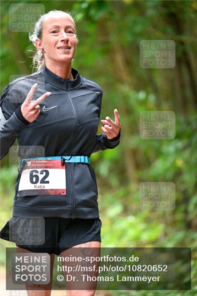 11.10.2026 - Bramfelder Halbmarathon 2026 Dr. Thomas Lammeyer http://msf.ph/oto/10820652 11.10.2026 10:22:30 Laufen 35, 62 meine-sportfotos.de