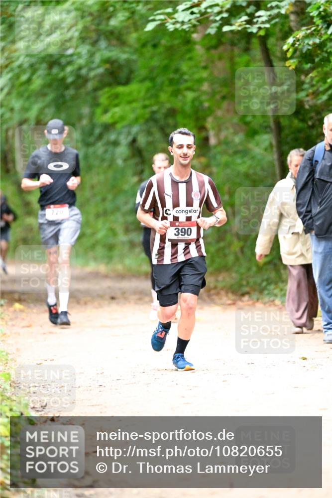 11.10.2026 - Bramfelder Halbmarathon 2026 Dr. Thomas Lammeyer http://msf.ph/oto/10820655 11.10.2026 10:22:36 Laufen 720, 000, 390 meine-sportfotos.de