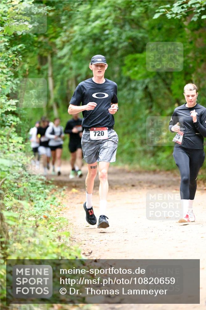 11.10.2026 - Bramfelder Halbmarathon 2026 Dr. Thomas Lammeyer http://msf.ph/oto/10820659 11.10.2026 10:22:38 Laufen 720, 999 meine-sportfotos.de
