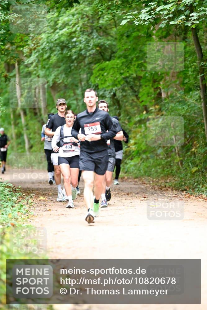 11.10.2026 - Bramfelder Halbmarathon 2026 Dr. Thomas Lammeyer http://msf.ph/oto/10820678 11.10.2026 10:22:45 Laufen 463, 253 meine-sportfotos.de