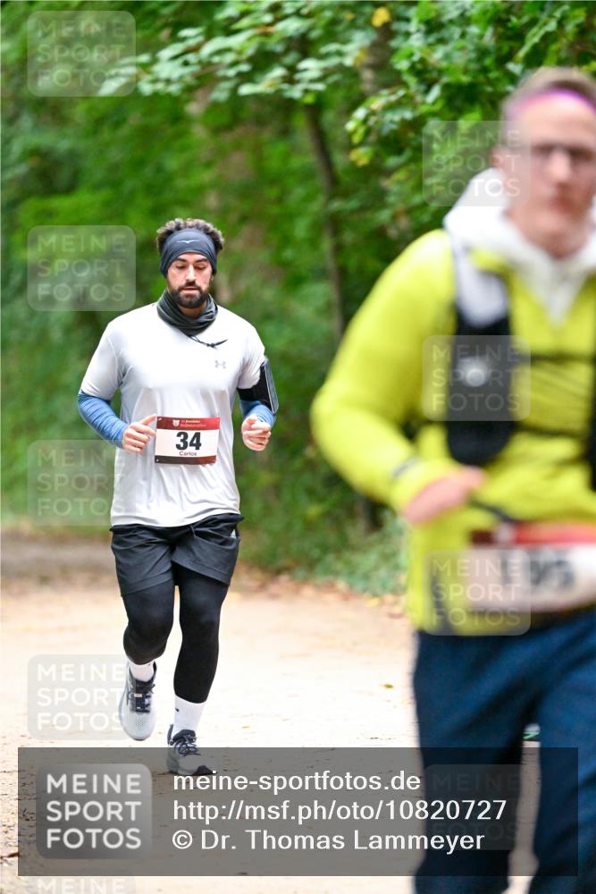 11.10.2026 - Bramfelder Halbmarathon 2026 Dr. Thomas Lammeyer http://msf.ph/oto/10820727 11.10.2026 10:22:54 Laufen 34, 199 meine-sportfotos.de