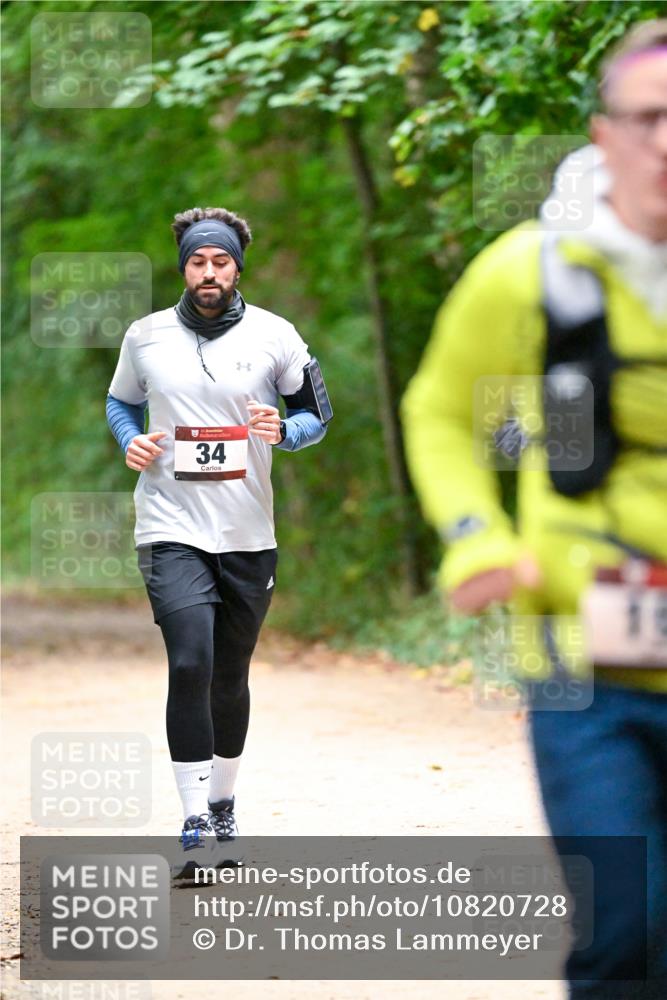 11.10.2026 - Bramfelder Halbmarathon 2026 Dr. Thomas Lammeyer http://msf.ph/oto/10820728 11.10.2026 10:22:55 Laufen 34 meine-sportfotos.de