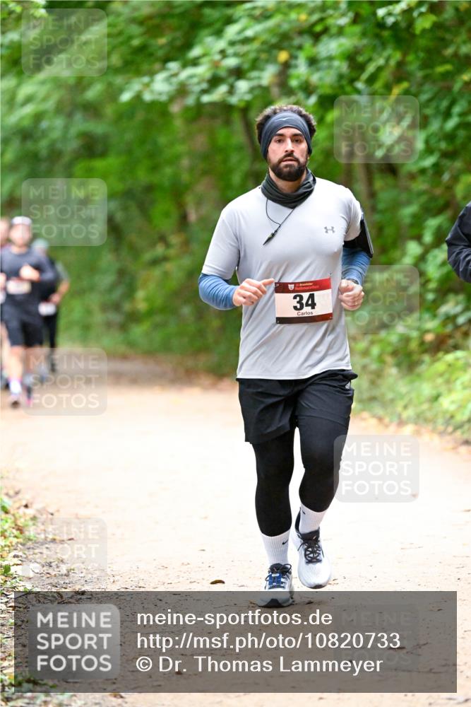 11.10.2026 - Bramfelder Halbmarathon 2026 Dr. Thomas Lammeyer http://msf.ph/oto/10820733 11.10.2026 10:22:56 Laufen 34 meine-sportfotos.de