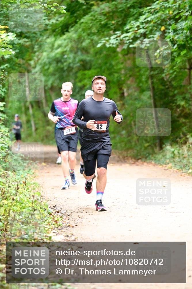 11.10.2026 - Bramfelder Halbmarathon 2026 Dr. Thomas Lammeyer http://msf.ph/oto/10820742 11.10.2026 10:23:00 Laufen 222, 82 meine-sportfotos.de