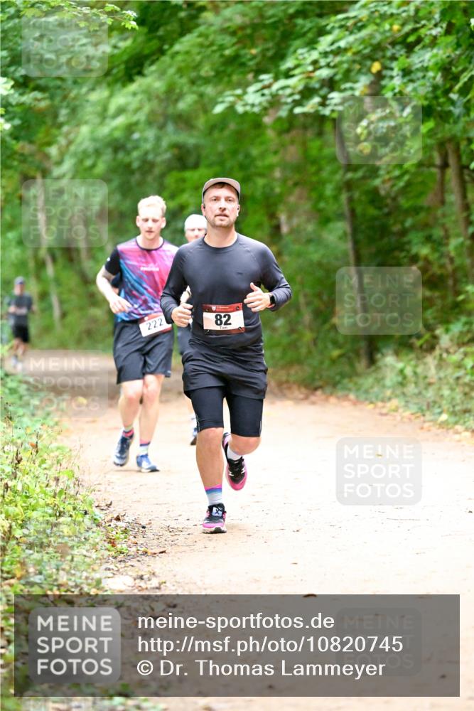 11.10.2026 - Bramfelder Halbmarathon 2026 Dr. Thomas Lammeyer http://msf.ph/oto/10820745 11.10.2026 10:23:01 Laufen 222, 82 meine-sportfotos.de