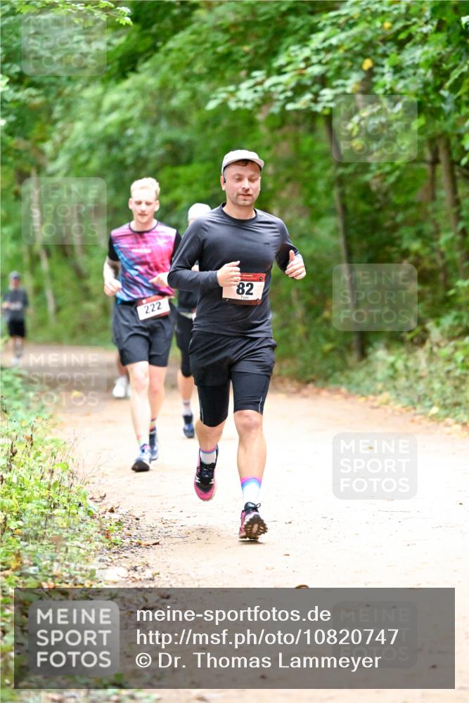 11.10.2026 - Bramfelder Halbmarathon 2026 Dr. Thomas Lammeyer http://msf.ph/oto/10820747 11.10.2026 10:23:01 Laufen 222, 82 meine-sportfotos.de