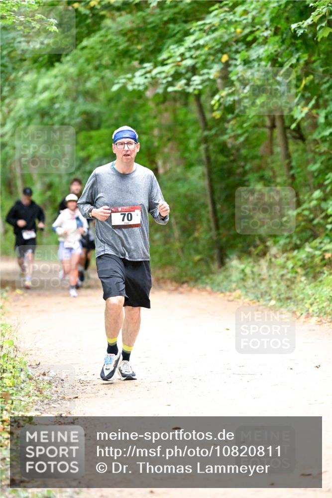 11.10.2026 - Bramfelder Halbmarathon 2026 Dr. Thomas Lammeyer http://msf.ph/oto/10820811 11.10.2026 10:23:15 Laufen 70 meine-sportfotos.de