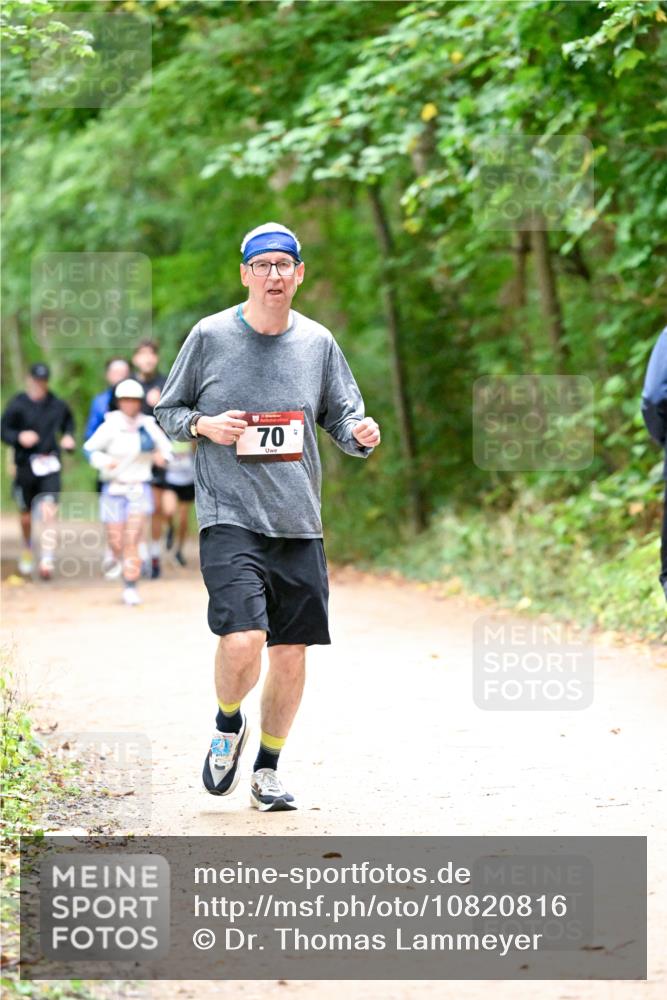 11.10.2026 - Bramfelder Halbmarathon 2026 Dr. Thomas Lammeyer http://msf.ph/oto/10820816 11.10.2026 10:23:16 Laufen 4, 70 meine-sportfotos.de