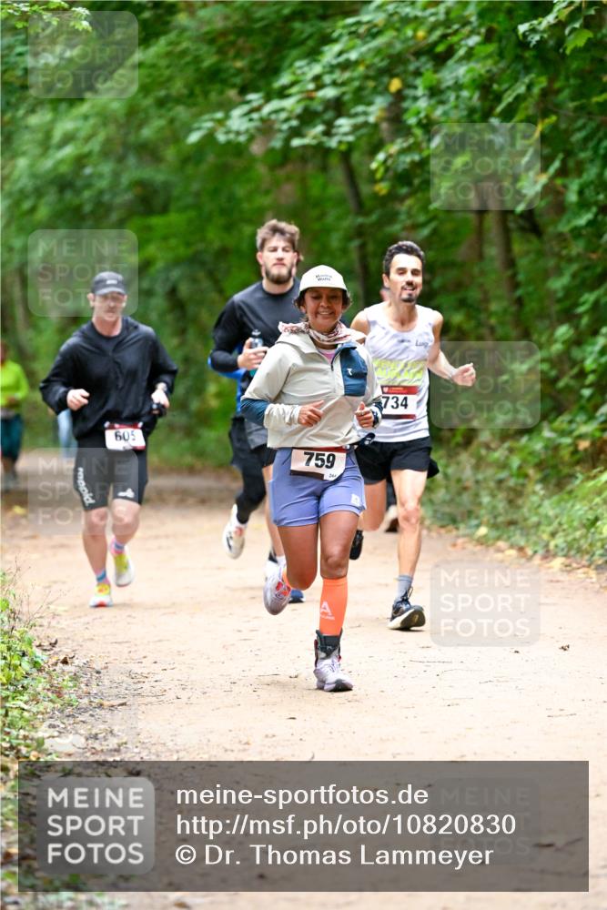 11.10.2026 - Bramfelder Halbmarathon 2026 Dr. Thomas Lammeyer http://msf.ph/oto/10820830 11.10.2026 10:23:20 Laufen 605, 759, 244, 734 meine-sportfotos.de