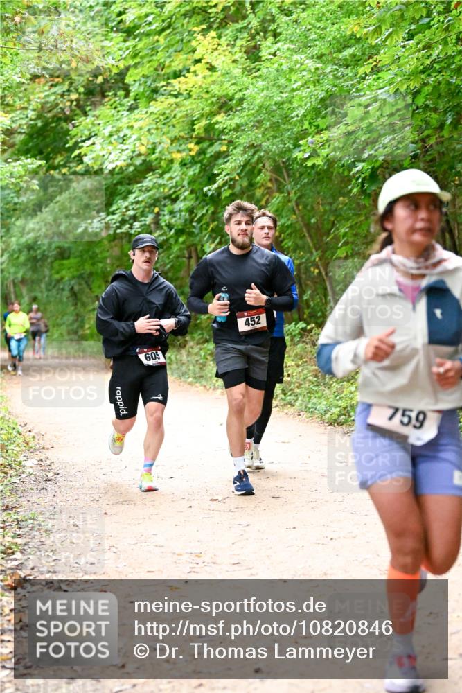 11.10.2026 - Bramfelder Halbmarathon 2026 Dr. Thomas Lammeyer http://msf.ph/oto/10820846 11.10.2026 10:23:24 Laufen 605, 452, 759 meine-sportfotos.de