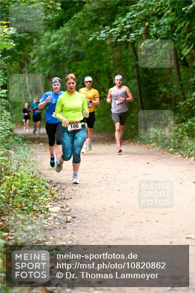 11.10.2026 - Bramfelder Halbmarathon 2026 Dr. Thomas Lammeyer http://msf.ph/oto/10820862 11.10.2026 10:23:29 Laufen 100, 10 meine-sportfotos.de
