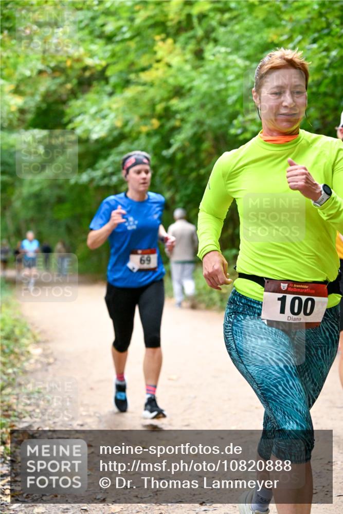 11.10.2026 - Bramfelder Halbmarathon 2026 Dr. Thomas Lammeyer http://msf.ph/oto/10820888 11.10.2026 10:23:33 Laufen 69, 35, 100 meine-sportfotos.de