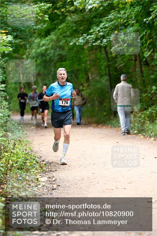 11.10.2026 - Bramfelder Halbmarathon 2026 Dr. Thomas Lammeyer http://msf.ph/oto/10820900 11.10.2026 10:23:38 Laufen 176 meine-sportfotos.de