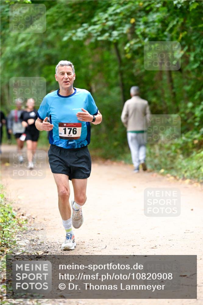 11.10.2026 - Bramfelder Halbmarathon 2026 Dr. Thomas Lammeyer http://msf.ph/oto/10820908 11.10.2026 10:23:39 Laufen 176 meine-sportfotos.de
