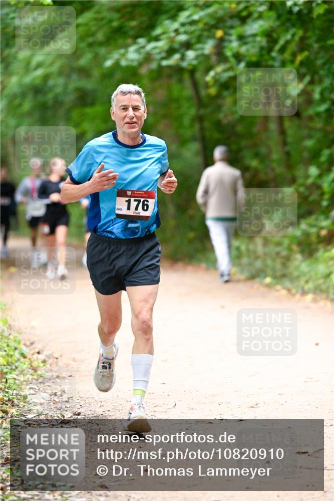 11.10.2026 - Bramfelder Halbmarathon 2026 Dr. Thomas Lammeyer http://msf.ph/oto/10820910 11.10.2026 10:23:39 Laufen 176, 265 meine-sportfotos.de