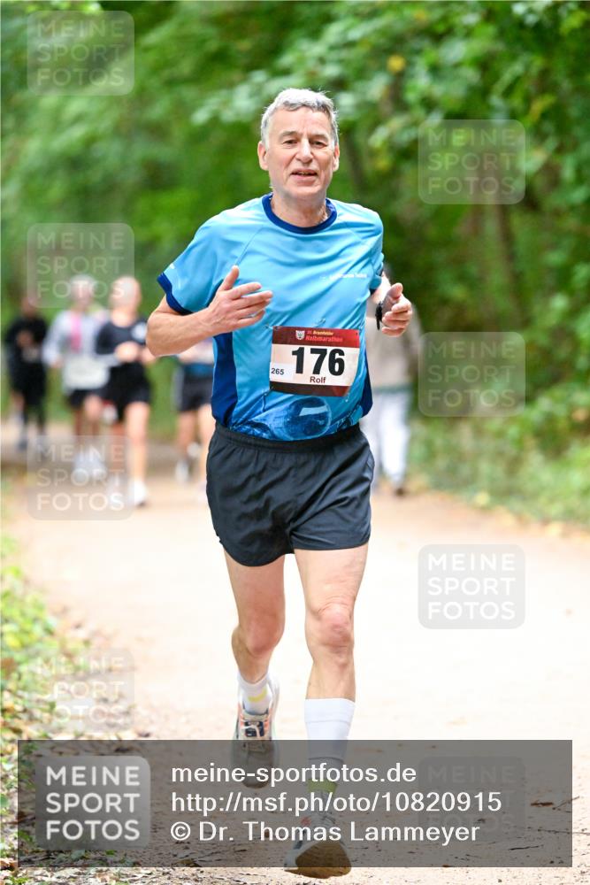 11.10.2026 - Bramfelder Halbmarathon 2026 Dr. Thomas Lammeyer http://msf.ph/oto/10820915 11.10.2026 10:23:40 Laufen 265, 35, 176 meine-sportfotos.de