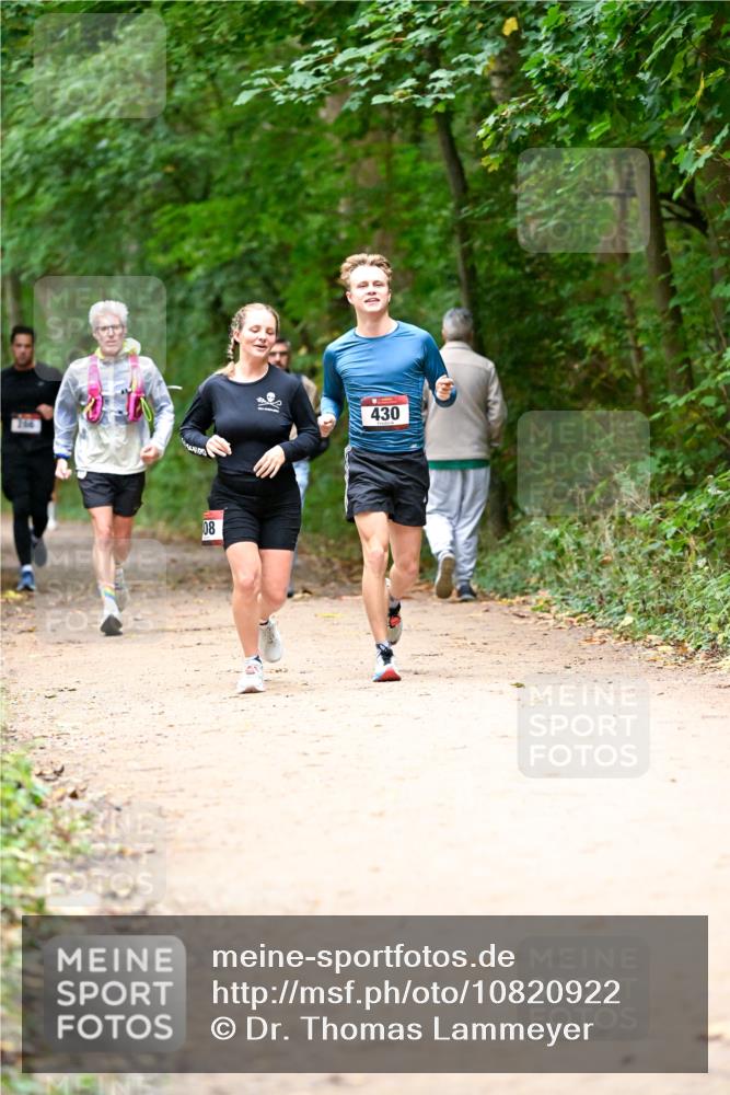 11.10.2026 - Bramfelder Halbmarathon 2026 Dr. Thomas Lammeyer http://msf.ph/oto/10820922 11.10.2026 10:23:42 Laufen 430, 180 meine-sportfotos.de