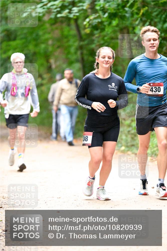11.10.2026 - Bramfelder Halbmarathon 2026 Dr. Thomas Lammeyer http://msf.ph/oto/10820939 11.10.2026 10:23:44 Laufen 08, 430 meine-sportfotos.de