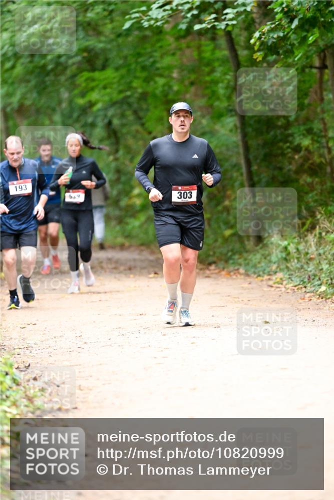 11.10.2026 - Bramfelder Halbmarathon 2026 Dr. Thomas Lammeyer http://msf.ph/oto/10820999 11.10.2026 10:23:56 Laufen 193, 539, 303 meine-sportfotos.de