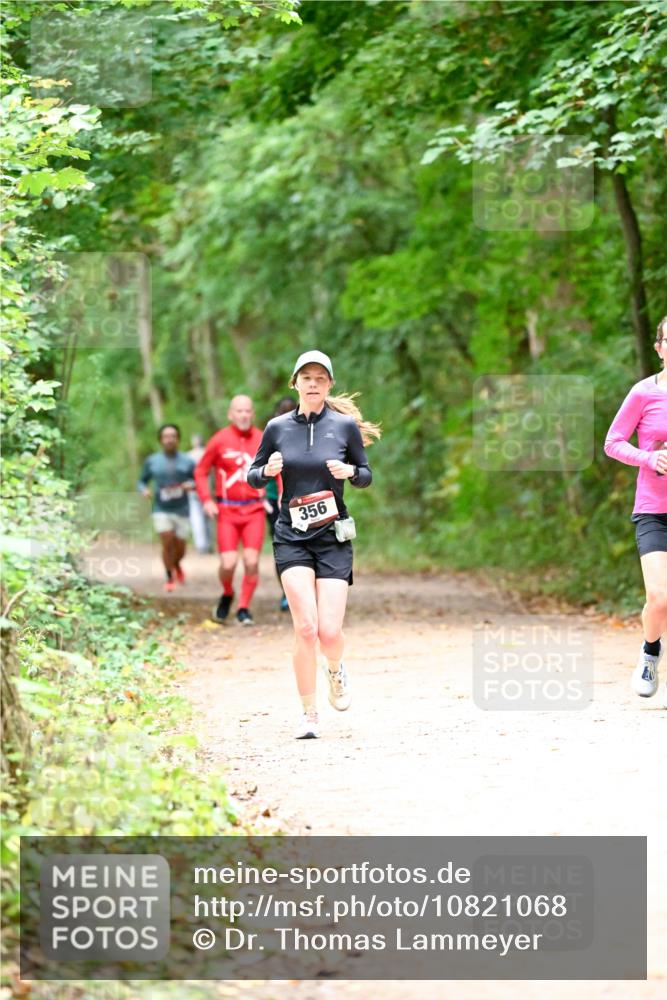 11.10.2026 - Bramfelder Halbmarathon 2026 Dr. Thomas Lammeyer http://msf.ph/oto/10821068 11.10.2026 10:24:11 Laufen 356 meine-sportfotos.de