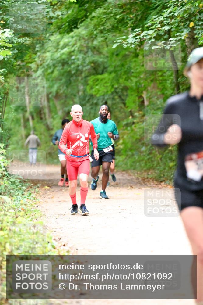 11.10.2026 - Bramfelder Halbmarathon 2026 Dr. Thomas Lammeyer http://msf.ph/oto/10821092 11.10.2026 10:24:15 Laufen 50 meine-sportfotos.de