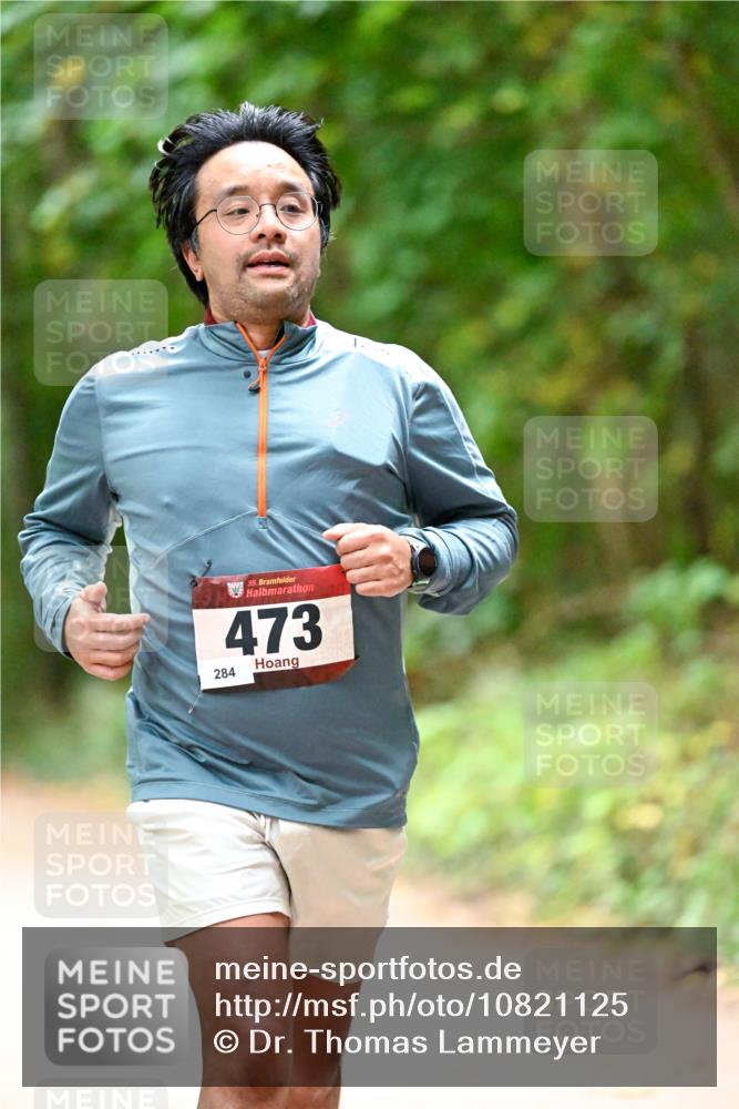 11.10.2026 - Bramfelder Halbmarathon 2026 Dr. Thomas Lammeyer http://msf.ph/oto/10821125 11.10.2026 10:24:24 Laufen 35, 473, 284 meine-sportfotos.de