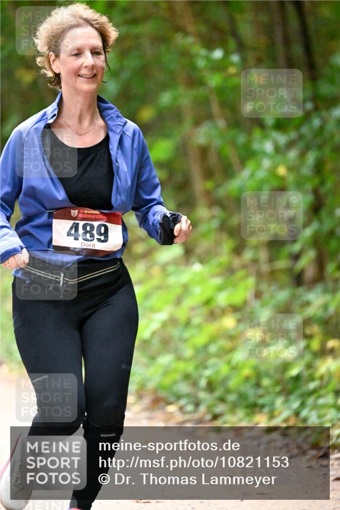 11.10.2026 - Bramfelder Halbmarathon 2026 Dr. Thomas Lammeyer http://msf.ph/oto/10821153 11.10.2026 10:24:37 Laufen 35, 489 meine-sportfotos.de