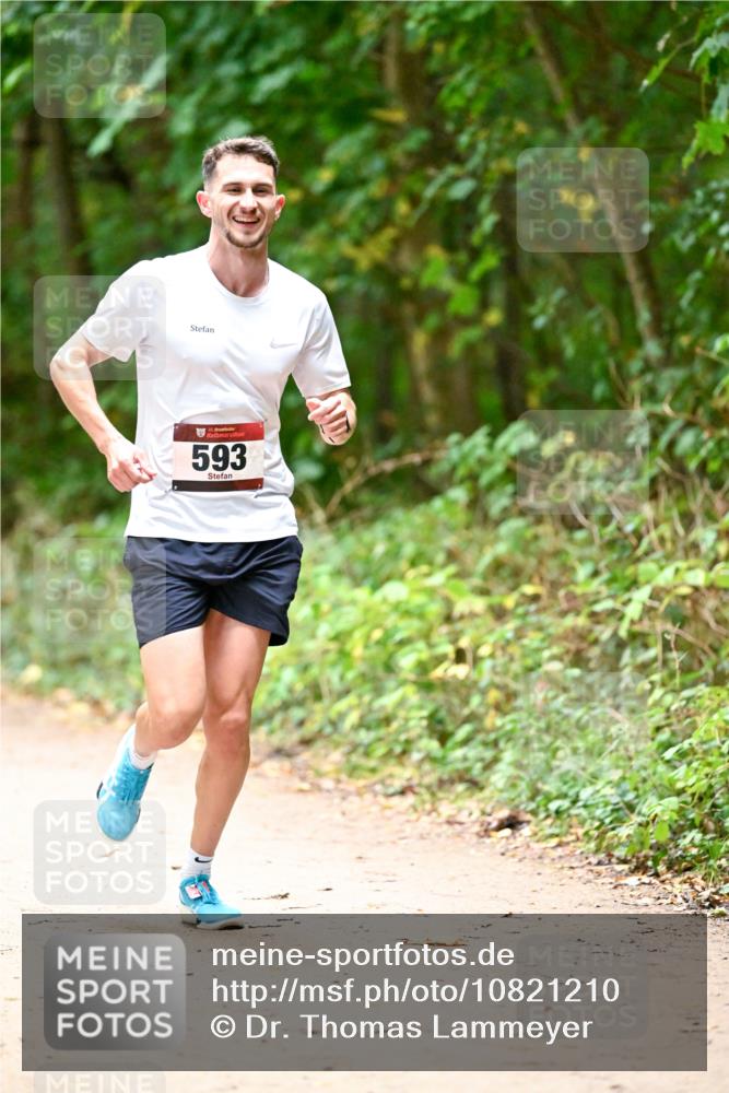 11.10.2026 - Bramfelder Halbmarathon 2026 Dr. Thomas Lammeyer http://msf.ph/oto/10821210 11.10.2026 10:24:57 Laufen 593 meine-sportfotos.de