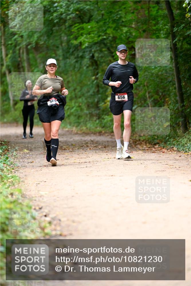 11.10.2026 - Bramfelder Halbmarathon 2026 Dr. Thomas Lammeyer http://msf.ph/oto/10821230 11.10.2026 10:25:05 Laufen 560, 656 meine-sportfotos.de