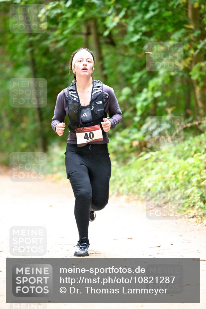 11.10.2026 - Bramfelder Halbmarathon 2026 Dr. Thomas Lammeyer http://msf.ph/oto/10821287 11.10.2026 10:25:16 Laufen 40 meine-sportfotos.de