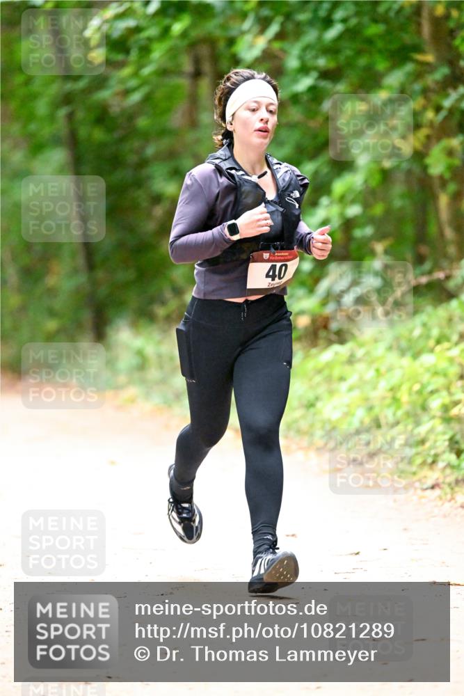 11.10.2026 - Bramfelder Halbmarathon 2026 Dr. Thomas Lammeyer http://msf.ph/oto/10821289 11.10.2026 10:25:16 Laufen 3, 40 meine-sportfotos.de