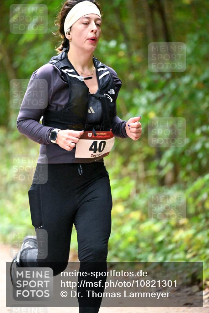 11.10.2026 - Bramfelder Halbmarathon 2026 Dr. Thomas Lammeyer http://msf.ph/oto/10821301 11.10.2026 10:25:18 Laufen 40 meine-sportfotos.de