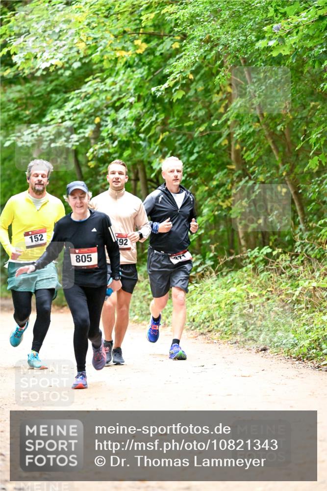 11.10.2026 - Bramfelder Halbmarathon 2026 Dr. Thomas Lammeyer http://msf.ph/oto/10821343 11.10.2026 10:26:14 Laufen 152, 805, 92, 371 meine-sportfotos.de
