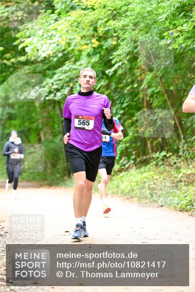 11.10.2026 - Bramfelder Halbmarathon 2026 Dr. Thomas Lammeyer http://msf.ph/oto/10821417 11.10.2026 10:27:00 Laufen 565, 87, 44 meine-sportfotos.de