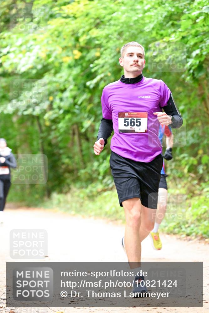 11.10.2026 - Bramfelder Halbmarathon 2026 Dr. Thomas Lammeyer http://msf.ph/oto/10821424 11.10.2026 10:27:00 Laufen 35, 565, 87 meine-sportfotos.de