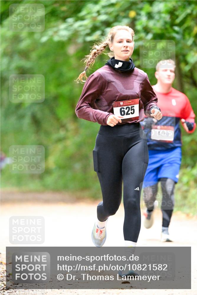11.10.2026 - Bramfelder Halbmarathon 2026 Dr. Thomas Lammeyer http://msf.ph/oto/10821582 11.10.2026 10:28:15 Laufen 35, 625, 409 meine-sportfotos.de