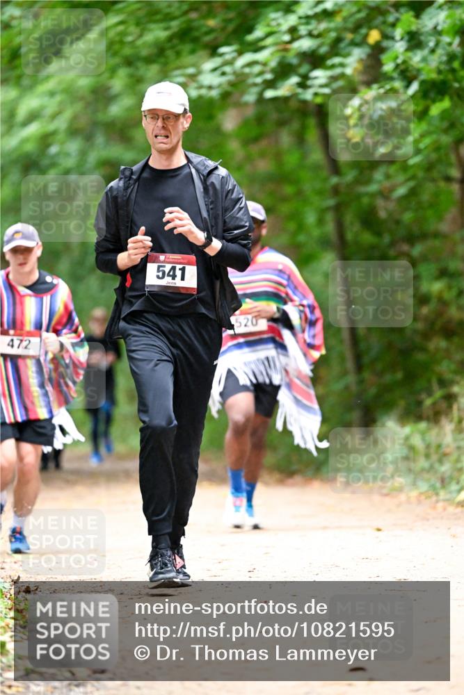 11.10.2026 - Bramfelder Halbmarathon 2026 Dr. Thomas Lammeyer http://msf.ph/oto/10821595 11.10.2026 10:28:27 Laufen 472, 541, 520 meine-sportfotos.de