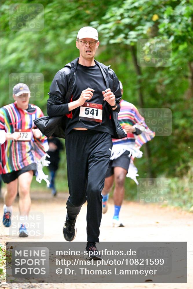 11.10.2026 - Bramfelder Halbmarathon 2026 Dr. Thomas Lammeyer http://msf.ph/oto/10821599 11.10.2026 10:28:27 Laufen 72, 541 meine-sportfotos.de
