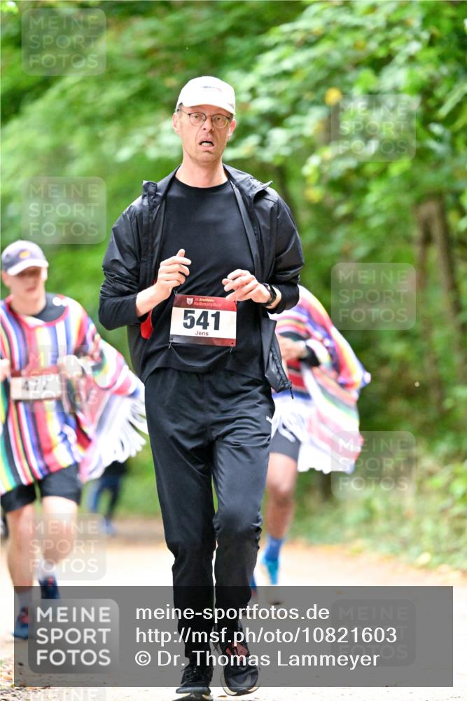 11.10.2026 - Bramfelder Halbmarathon 2026 Dr. Thomas Lammeyer http://msf.ph/oto/10821603 11.10.2026 10:28:28 Laufen 472, 35, 541 meine-sportfotos.de
