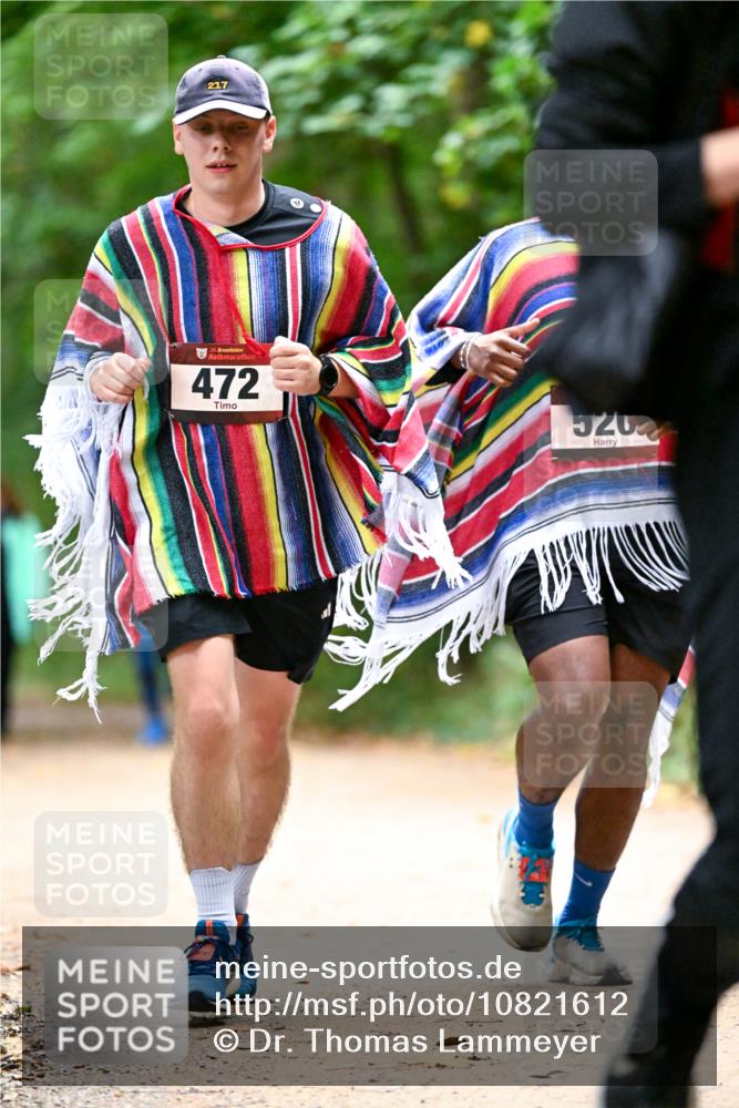 11.10.2026 - Bramfelder Halbmarathon 2026 Dr. Thomas Lammeyer http://msf.ph/oto/10821612 11.10.2026 10:28:30 Laufen 217, 35, 472, 5202 meine-sportfotos.de